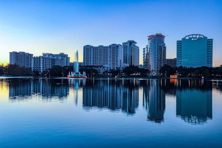 Eola See Moderne Gebäude am Eola See