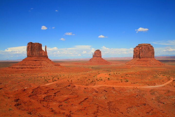 Monument Valley, USA West